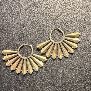 Chloe + Isabel Gilded Sensu Hoops